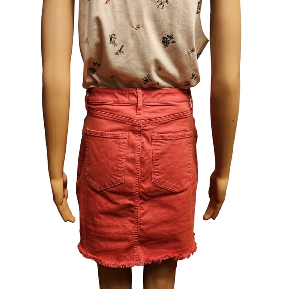 Loft Coral Pink Denim Mini Skirt With Frayed Hem Size 2 - Picture 3 of 12